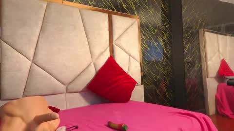 Snapshot of geraldinesuaan chatting on September 2025 03:17:02 AM geraldinesuaan online show from September 2025 03:17:02 AM