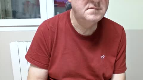 gerardlp131313 online show from May 2026 07:40:02 PM