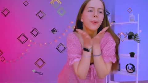 gerasmilee online show from April 2026 09:02:01 AM