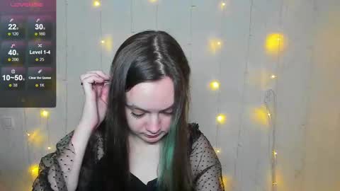 Snapshot of gerda_bloempje chatting on December 2024 05:54:02 PM Gerda online show from December 2024 05:54:02 PM