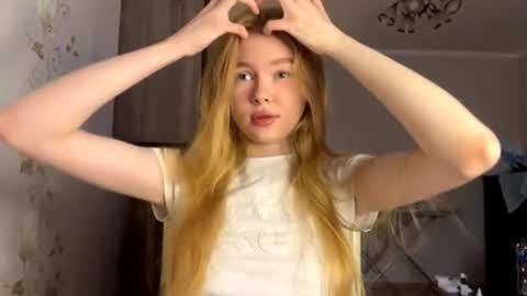 Amelia online show from October 2025 09:09:02 AM