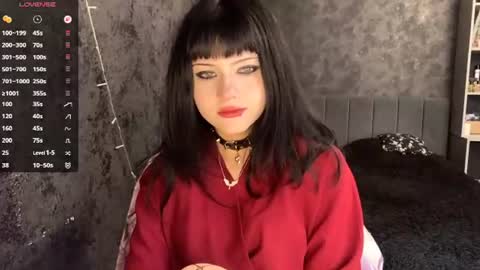 EmelyWoodes online show from July 2026 06:31:02 AM