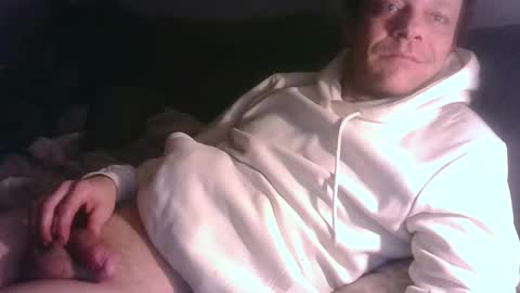 German33FFM1 online show from November 2025 06:00:02 AM