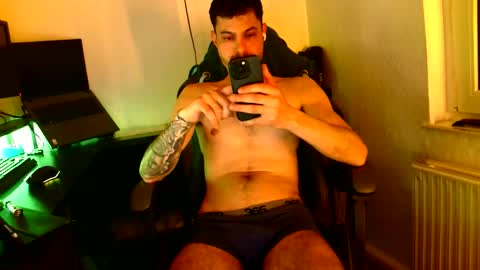 Snapshot of germanbigdic77 chatting on March 2026 08:09:01 PM HeteroGermanbigdic77 online show from March 2026 08:09:01 PM