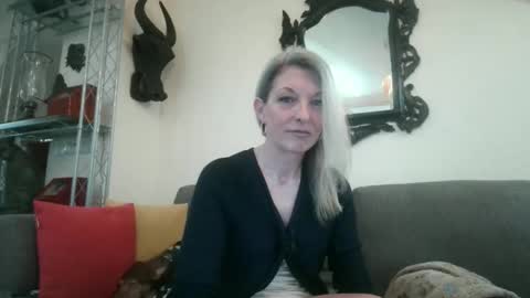 germansweety online show from February 2026 02:47:01 PM
