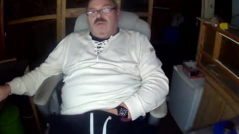 germany_50 online show from December 2025 12:07:01 AM