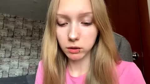 Sophie online show from July 2026 07:14:02 AM
