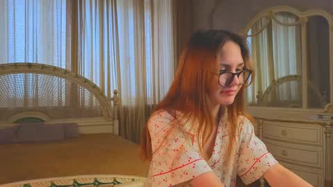 Kristy online show from May 2026 12:54:02 PM