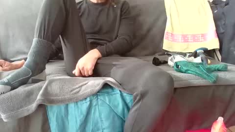 yessiyou online show from November 2025 12:09:02 PM