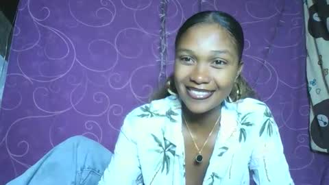 gggloria online show from May 2026 06:05:01 PM