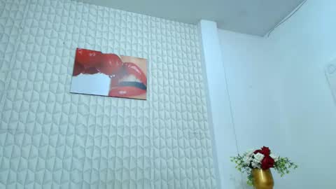 ghanimabrooks online show from November 2025 12:14:02 PM