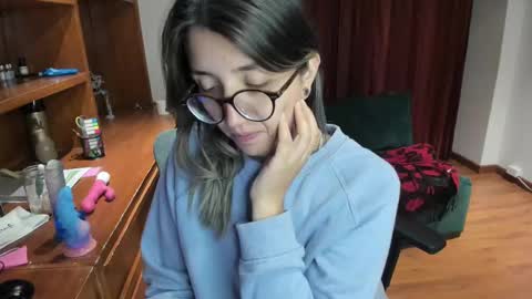 andy online show from February 2025 05:04:01 AM