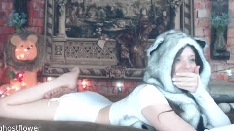 Snapshot of ghostflower chatting on January 2025 06:23:01 PM ghostflower online show from January 2025 06:23:01 PM