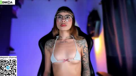 Snapshot of ghostlydolll chatting on November 2025 07:34:02 PM Sara online show from November 2025 07:34:02 PM