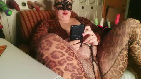 Snapshot of ghostrideaway chatting on January 2025 10:45:01 AM Vakmu online show from January 2025 10:45:01 AM