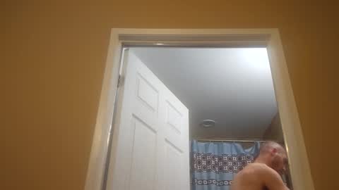 Snapshot of ghuntz22 chatting on September 2025 04:26:01 AM ghuntz22 online show from September 2025 04:26:01 AM