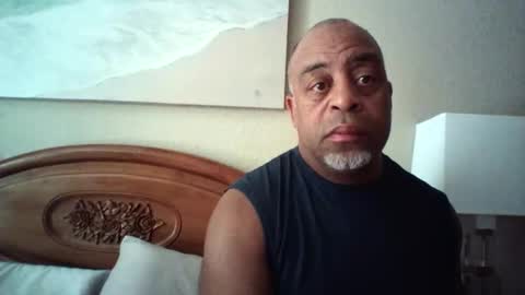 Snapshot of ghynarexx chatting on October 2025 09:42:01 PM ghynarexx online show from October 2025 09:42:01 PM