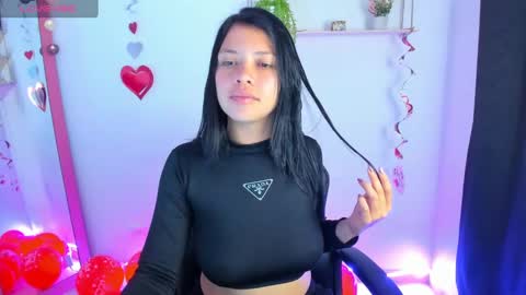 giaaaa   online show from February 2025 01:21:01 AM