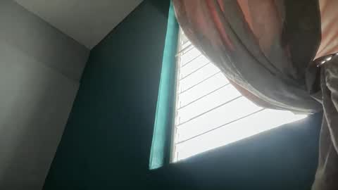 Snapshot of gia_is_horny chatting on January 2025 04:21:02 PM The Queen of Squirt online show from January 2025 04:21:02 PM