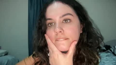 Snapshot of gia_is_horny chatting on January 2025 11:21:02 PM The Queen of Squirt online show from January 2025 11:21:02 PM