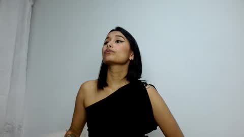 Gia Lee online show from September 2025 02:59:02 AM