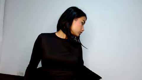 Gia Lee online show from October 2025 03:06:02 AM