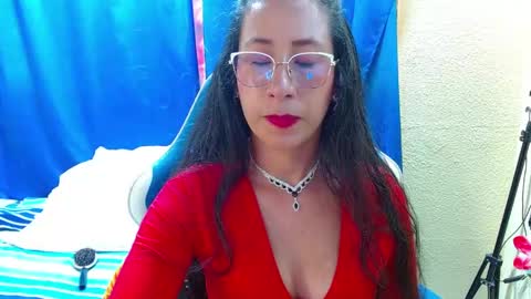 Gia  online show from June 2026 08:31:02 PM