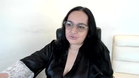 nahomi online show from January 2025 03:34:02 AM