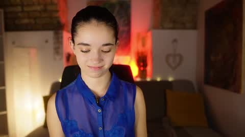 Snapshot of gia_paige18 chatting on February 2025 06:08:02 PM Gia Paige18 online show from February 2025 06:08:02 PM