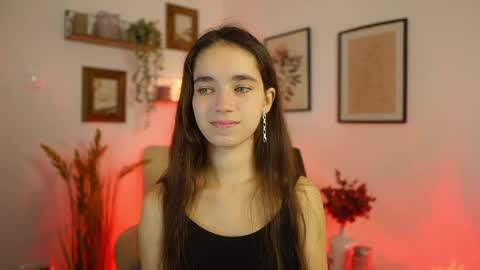 Snapshot of gia_paige18 chatting on September 2025 12:53:01 PM Gia Paige18 online show from September 2025 12:53:01 PM