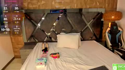 Darlliny online show from February 2026 04:22:01 AM