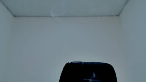 GIA WHITE Independet  online show from May 2026 07:47:01 AM