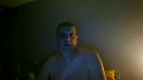 Snapshot of giaco1982 chatting on June 2026 04:21:01 AM samuel online show from June 2026 04:21:01 AM