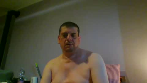 Snapshot of giaco1982 chatting on June 2026 04:24:02 AM samuel online show from June 2026 04:24:02 AM