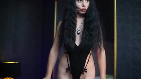 Snapshot of giaeasyice chatting on November 2025 09:15:01 PM Gia online show from November 2025 09:15:01 PM