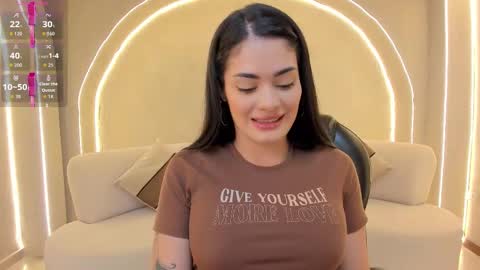 Snapshot of giaferrera_ chatting on November 2025 02:50:02 AM Gia Ferrera online show from November 2025 02:50:02 AM