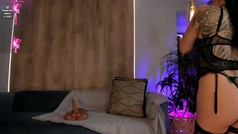 Gia Ferrera online show from April 2026 07:38:02 PM
