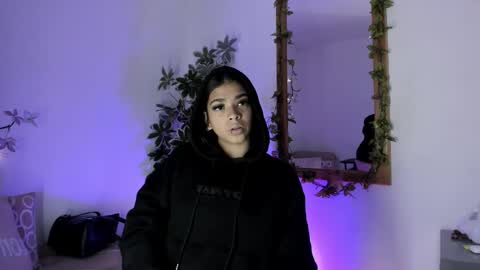 Snapshot of giafu chatting on September 2025 06:24:02 PM Gia online show from September 2025 06:24:02 PM