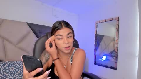 Gia  online show from March 2026 05:52:02 PM