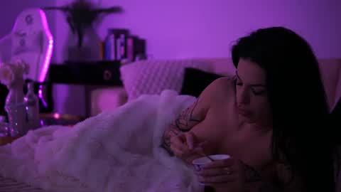 Snapshot of giainked chatting on March 2026 07:15:01 AM giainked online show from March 2026 07:15:01 AM