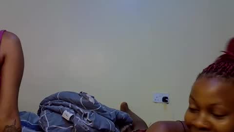 Snapshot of gianna_012 chatting on September 2025 04:23:01 AM ENNY online show from September 2025 04:23:01 AM