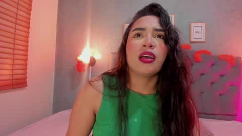 giannaslimjb online show from October 2025 03:48:01 AM