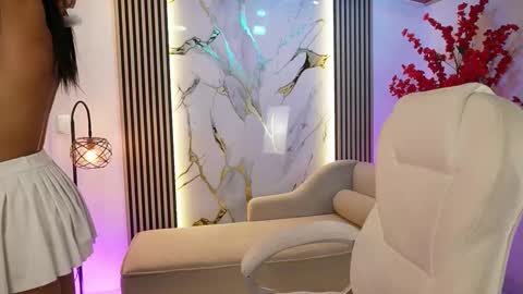 gianovak online show from November 2025 11:42:02 AM