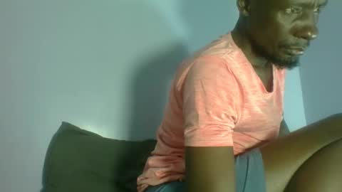 giant_couple online show from April 2026 02:21:01 AM