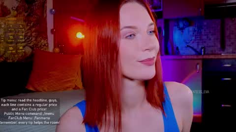 Snapshot of giantess_eva chatting on September 2025 03:33:01 PM Eva online show from September 2025 03:33:01 PM