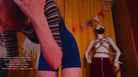 Snapshot of giantess_eva chatting on October 2025 05:14:01 PM Eva online show from October 2025 05:14:01 PM