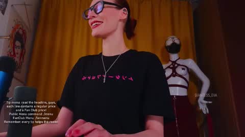 Eva online show from November 2025 05:33:01 PM