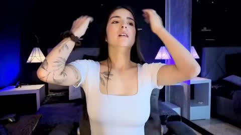 Snapshot of giapearl2 chatting on October 2025 02:34:01 PM Gia online show from October 2025 02:34:01 PM