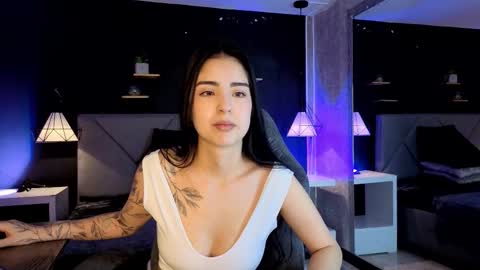 Snapshot of giapearl2 chatting on November 2025 02:30:01 PM Gia online show from November 2025 02:30:01 PM