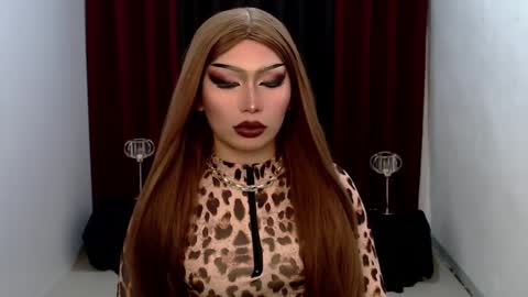 Gia X online show from January 2025 05:37:02 AM